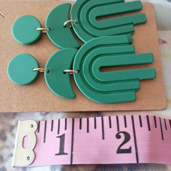 Bold Green Boho Geometric Waterfall Earrings for Pierced Ears Fashion NEW - Picture 4 of 5